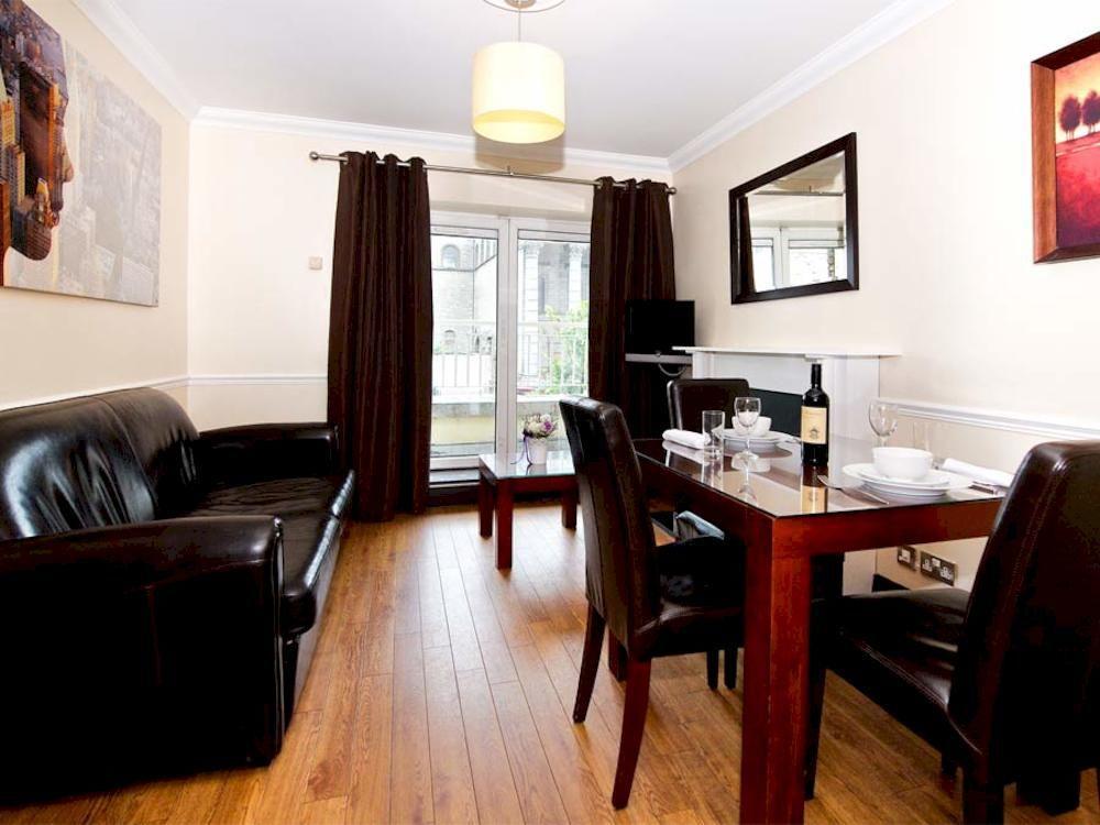 Staycity Aparthotels, Dublin, Christchurch Dış mekan fotoğraf